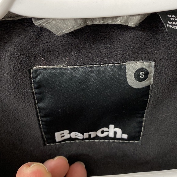 Bench Soft Shell - Picture 3 of 5